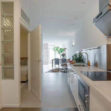 2bdr-ground Floor In Area! Апартаменты